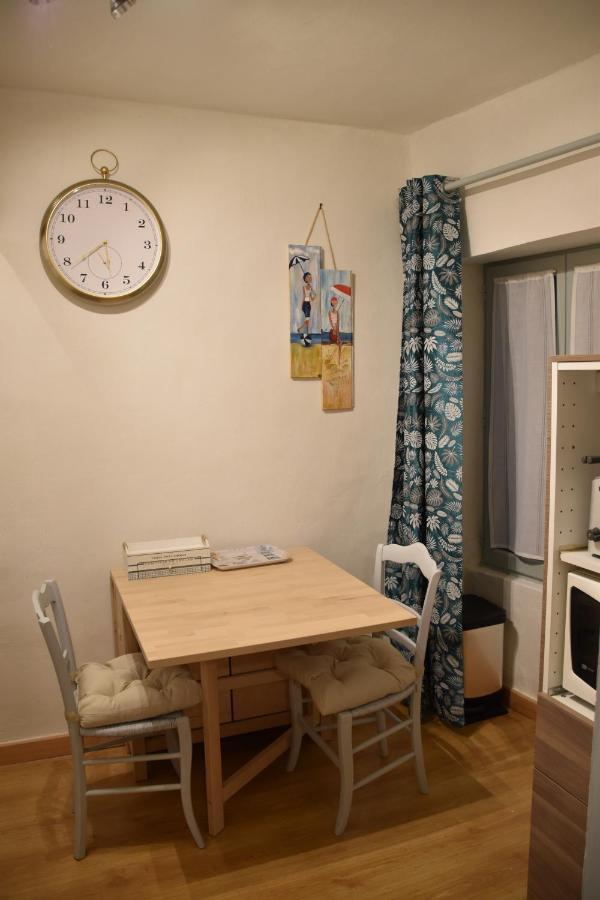 Logis Des Douves Bed and Breakfast Tiffauges Buitenkant foto